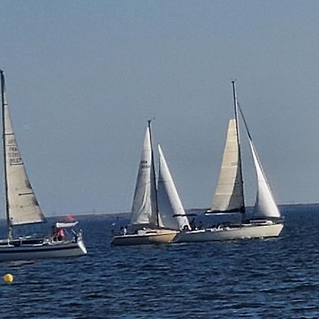 Le Vent Dans Les Voiles - Appartement Classe 4 Etoiles Mèze Exteriör bild