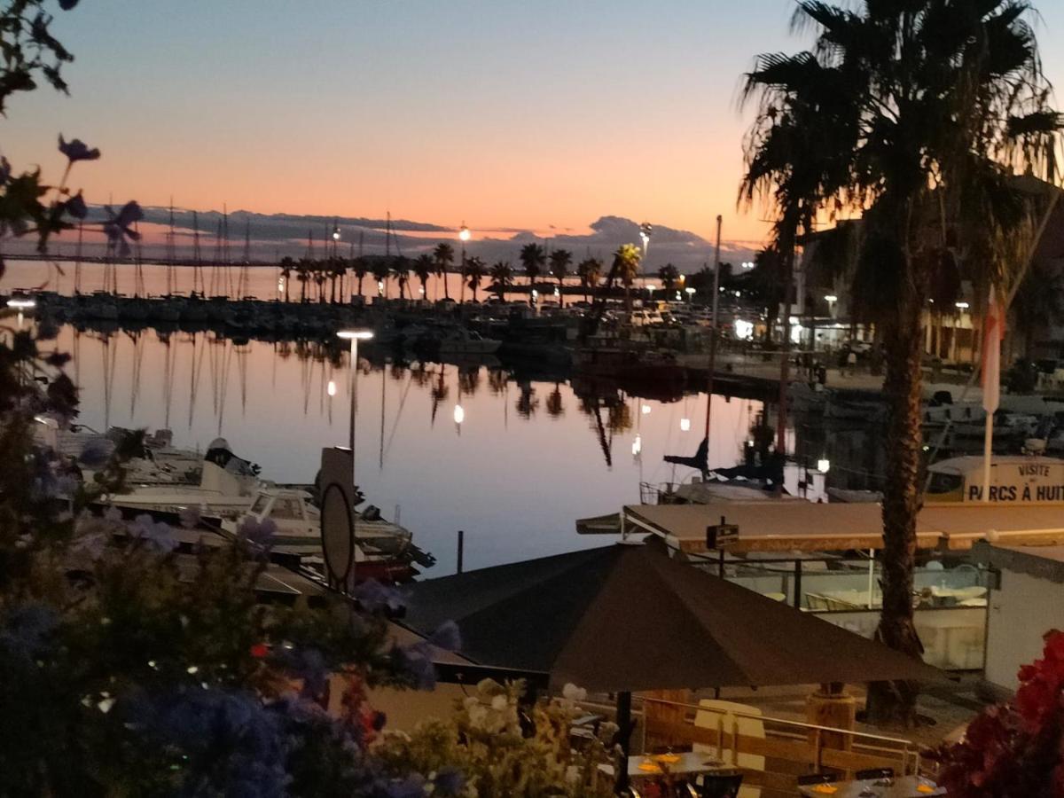 Le Vent Dans Les Voiles - Appartement Classe 4 Etoiles Mèze Exteriör bild